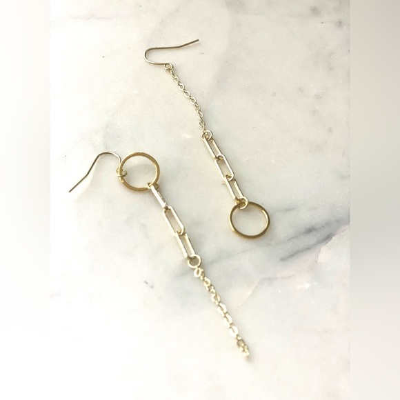 Handmade Jewelry - Mismatched Chic Drop Chain Gold Earrings